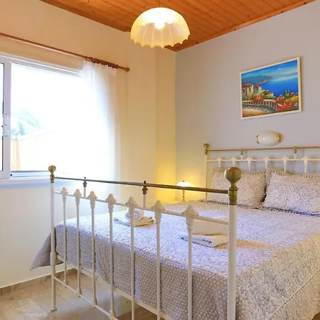Kadith Agios Gordios Holiday home *